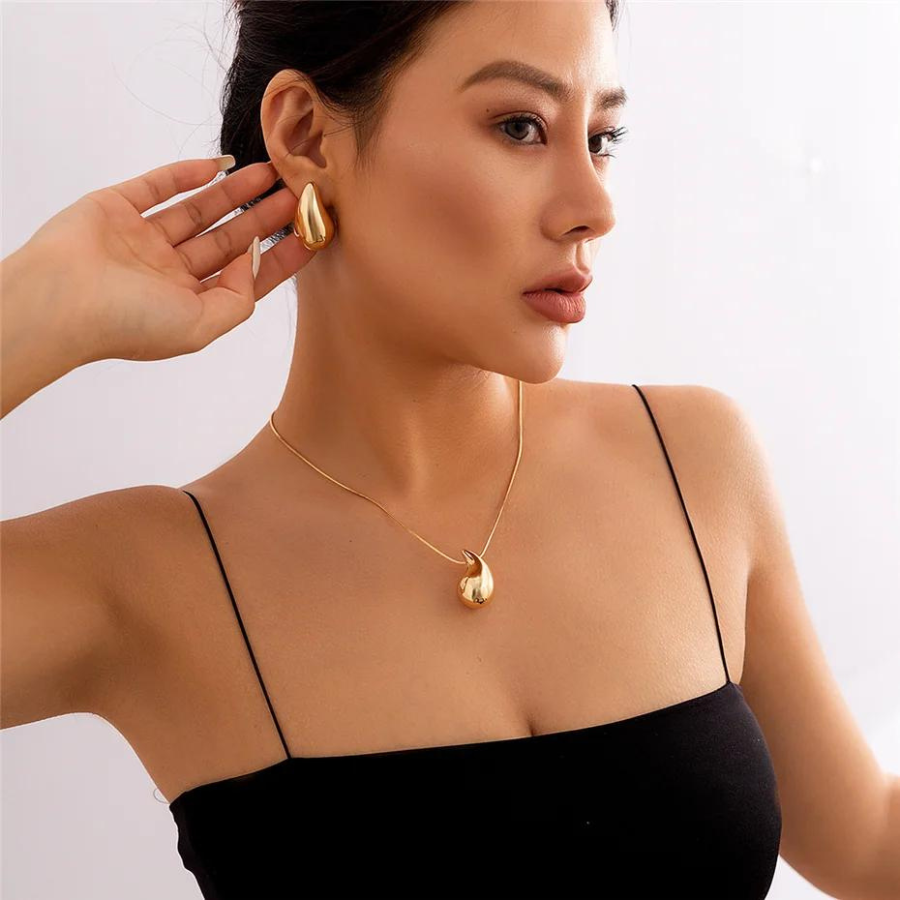 Collier avec pendentif en forme de goutte d'eau surdimensionné - Collier plaqué or avec pendentif en forme de goutte d'eau