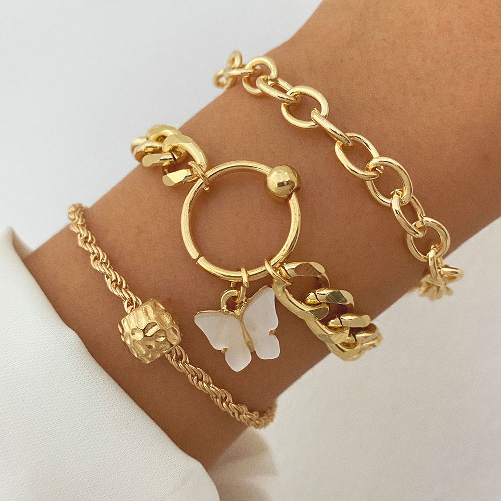 Bracelet Empilé en Or 18K - Empilage de Bracelets pour les Amatrices d'Or