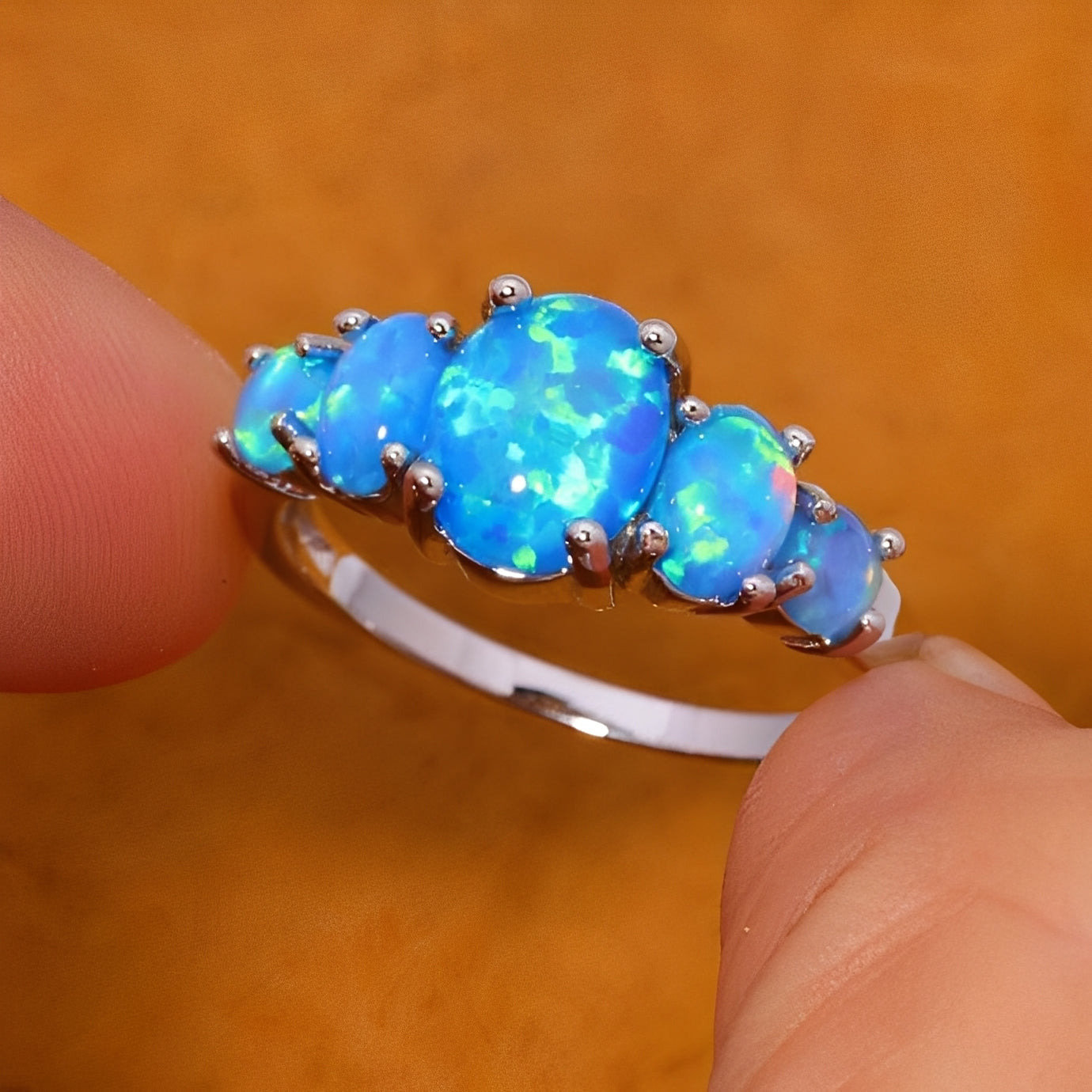 Merly – Bague Opale de Feu Bleue en Argent
