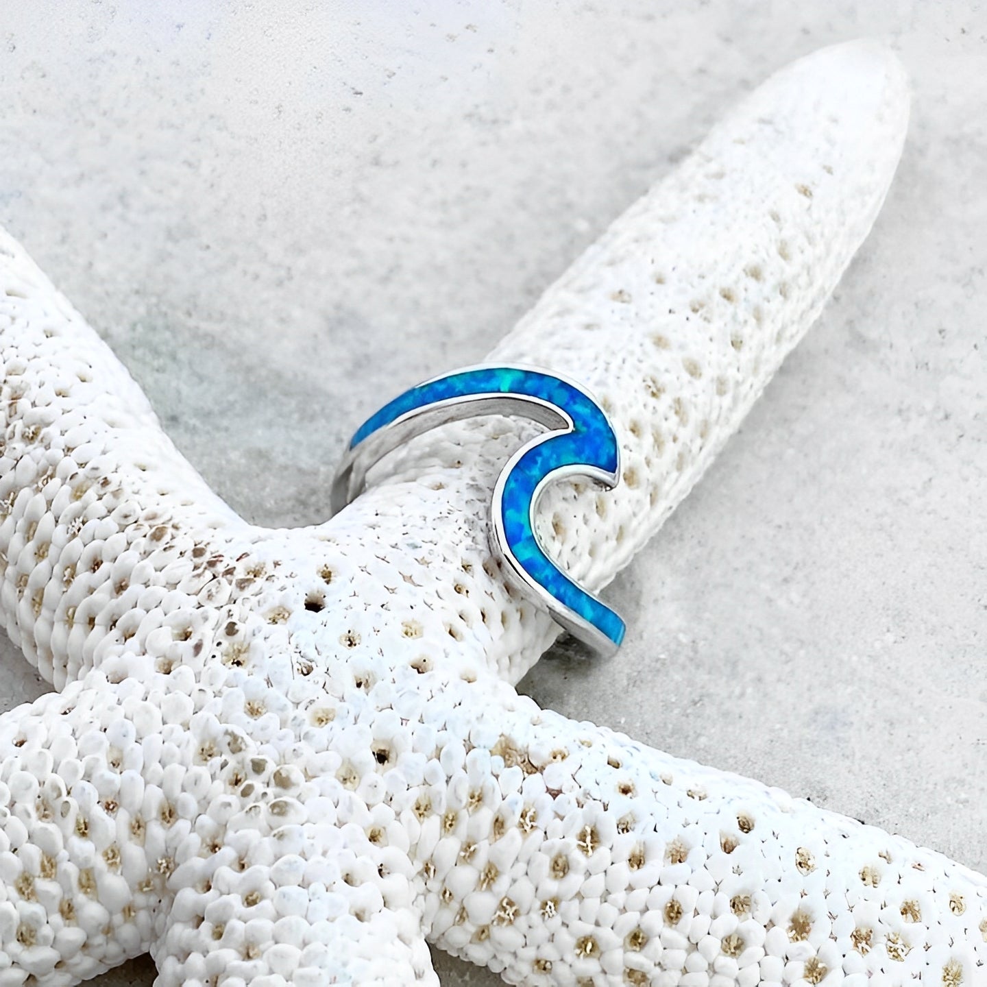 Azula – Bague Murmure de Vague avec Opale en Argent