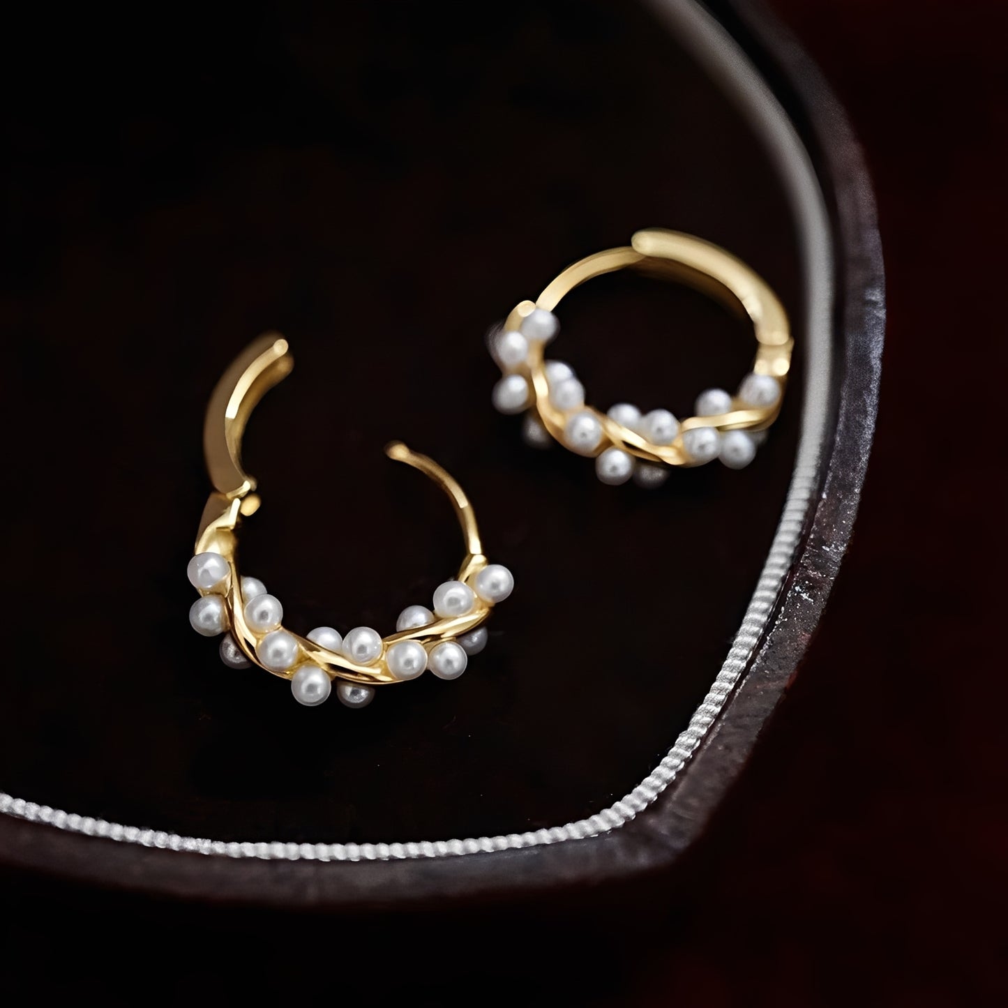 Ellie – Boucles d'Oreilles Perles Torsadées