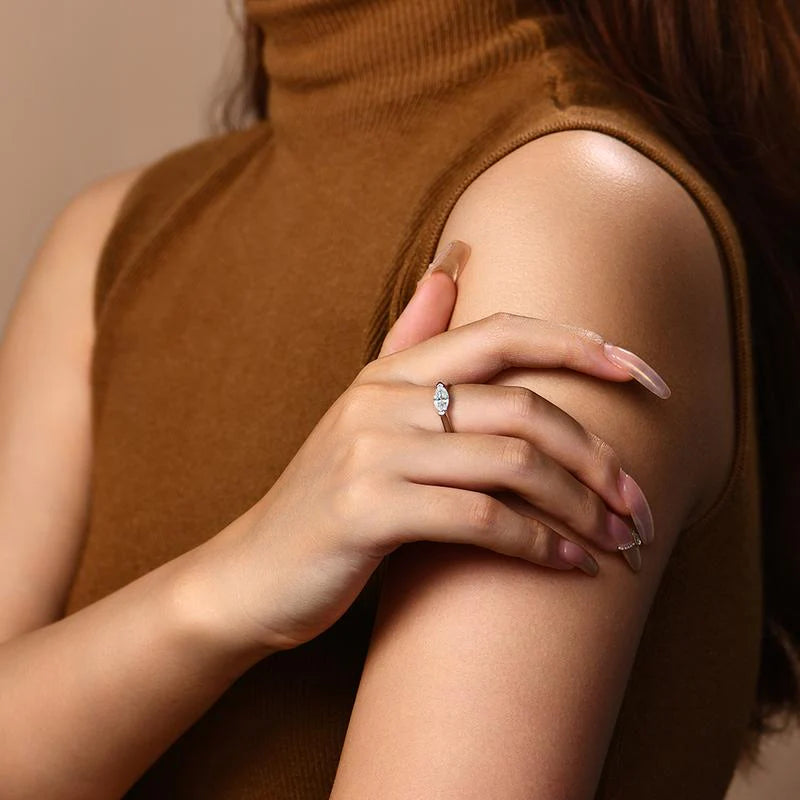 Hailey – Bague Fine Élégante