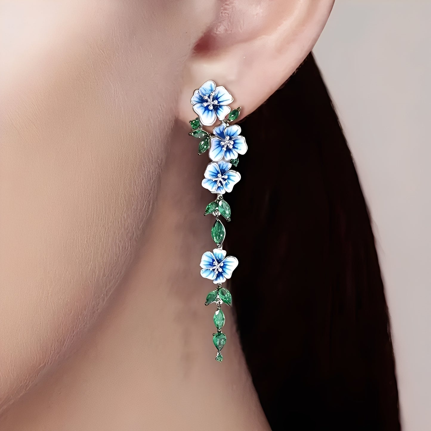 Sophie – Boucles d'Oreilles Chaînes Fleurs Bleues