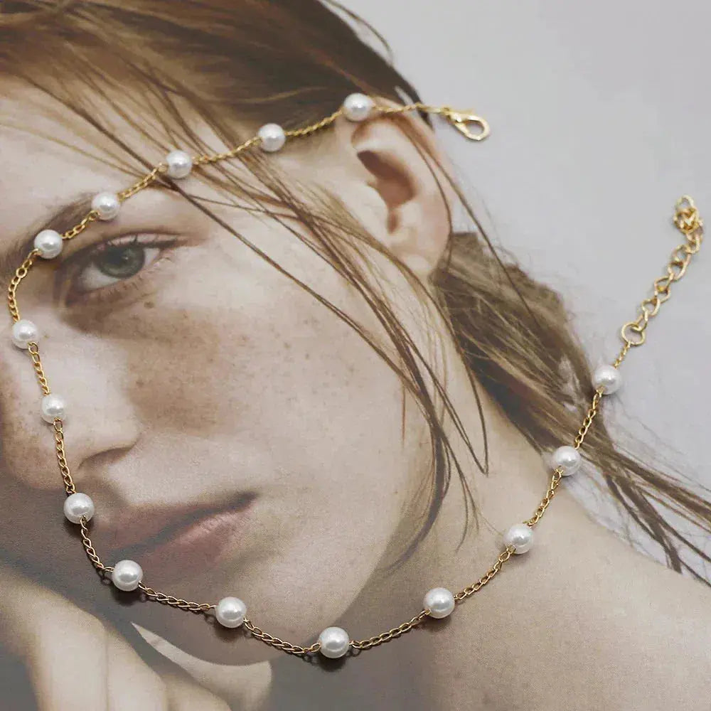 Vivienne – Collier doré avec perles
