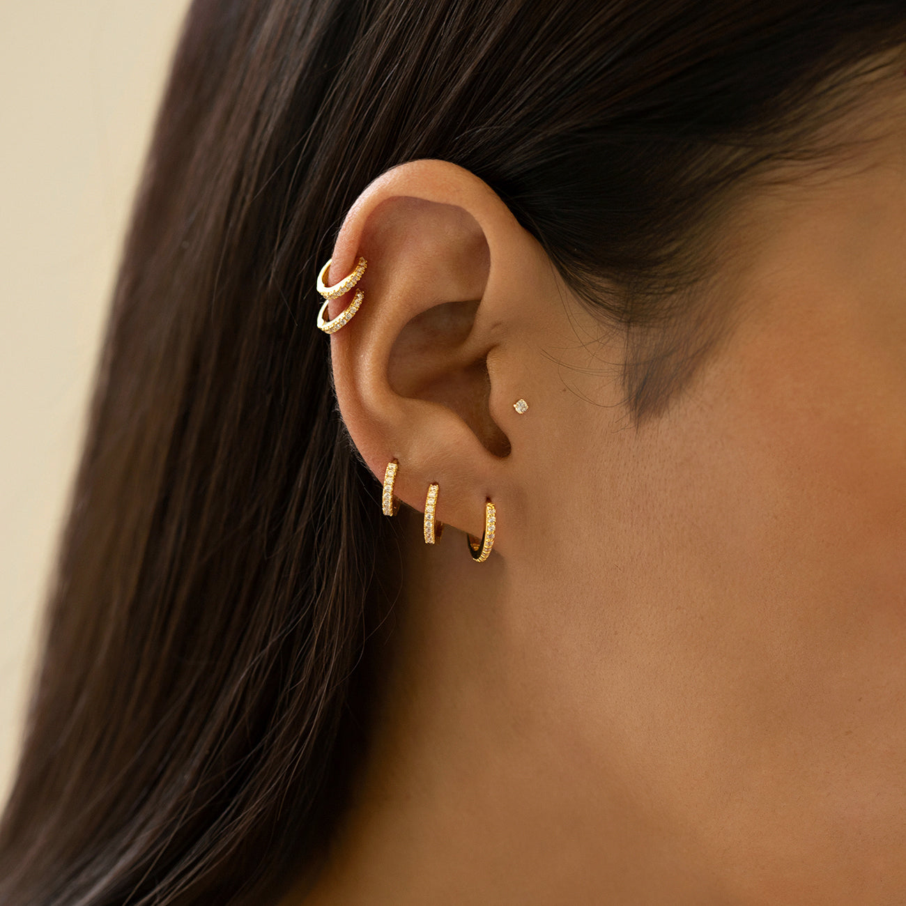 Pave - Boucles d'oreilles Huggie en zircon