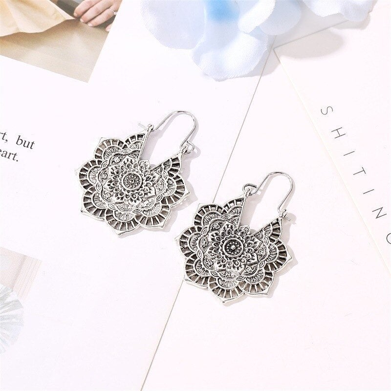 Sahana – Boucles d'oreilles Boho de Mandala de Lotus