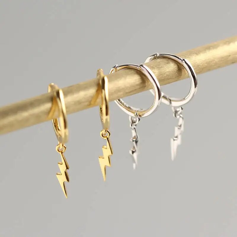 Puissance et Élégance - Boucles d'Oreilles Éclairs