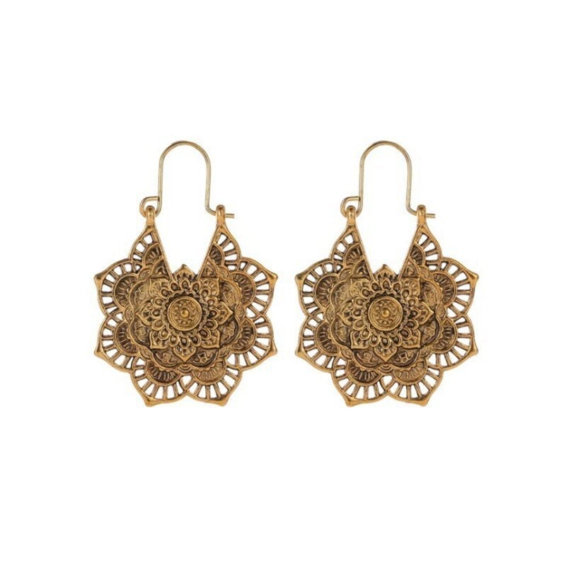 Lyana – Boucles d’Oreilles Mandala Lotus