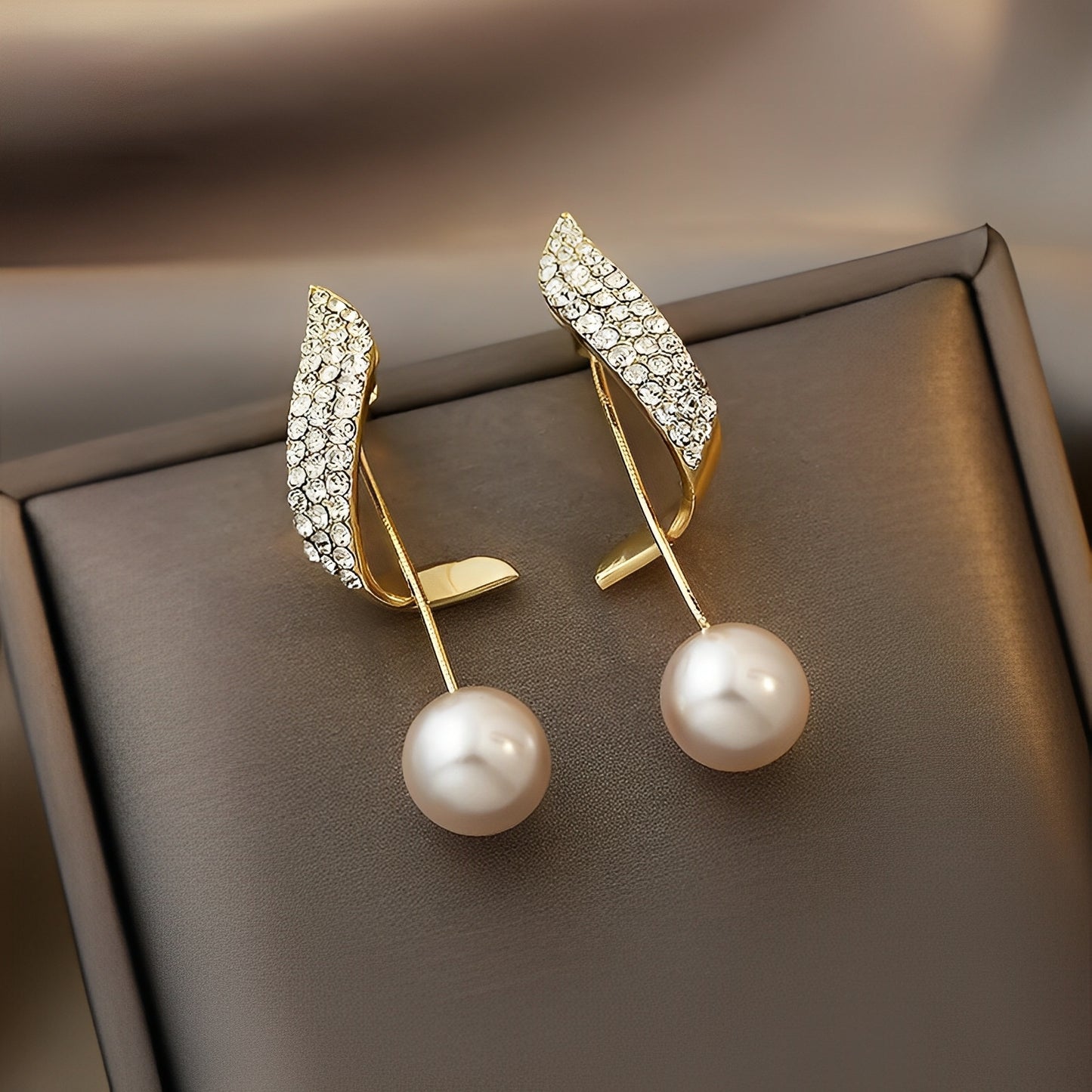 Melina – Boucles d’Oreilles Dorées avec Perles