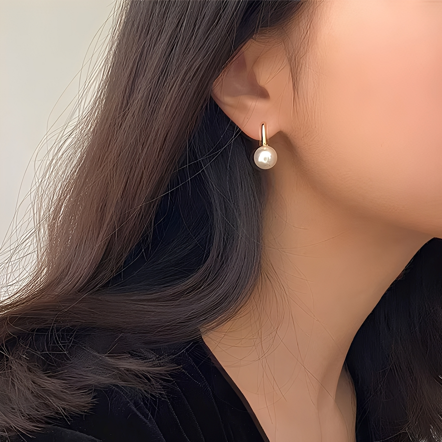 Elaine – Boucles d'Oreilles Intemporelles avec Perles en Goutte