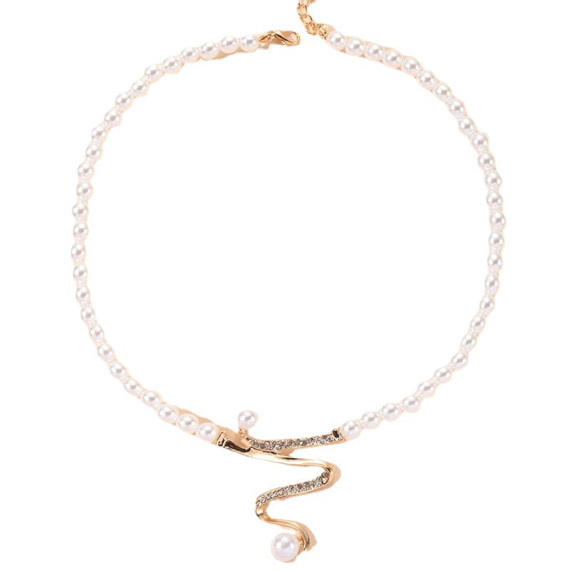 Mina – Ensemble Collier et Boucles d'Ores Perles assortis