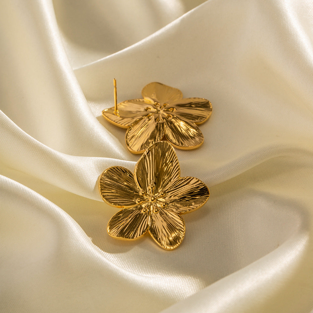 Allysa - Boucles d'oreilles en or avec fleurs