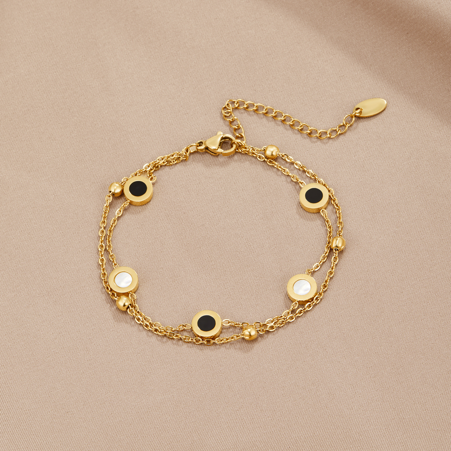 Nyra – Bracelet Onyx et Pierre Blanche
