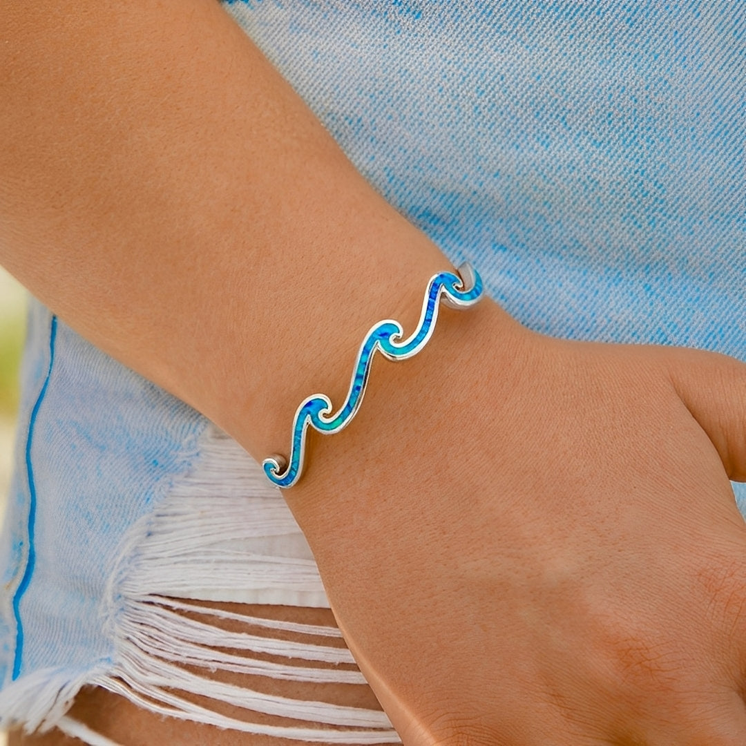 Naya – Bracelet Vagues d’Opale & Argent