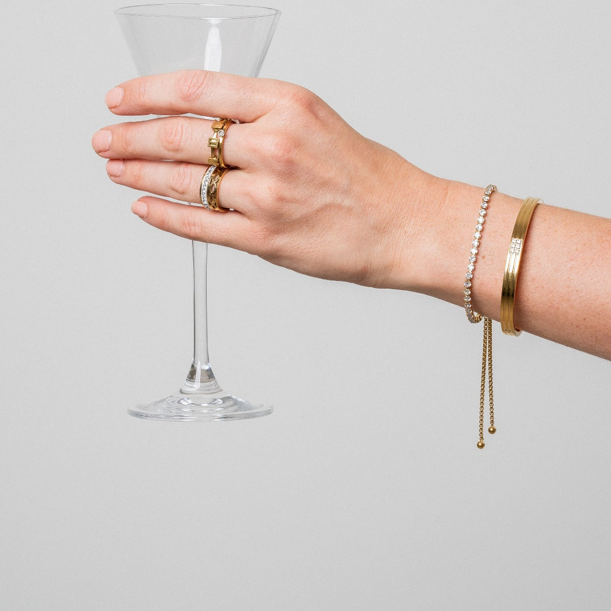 Charry – Bracelet Jonc Orné de Pierre Sculptée