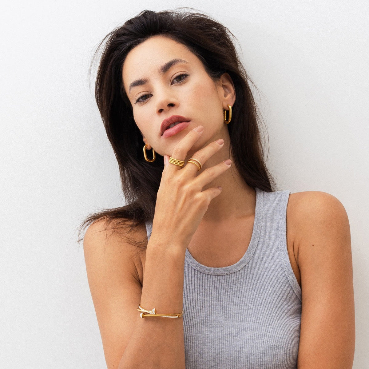 Inka – Bracelet Clou Orné de Pierre Étincelante