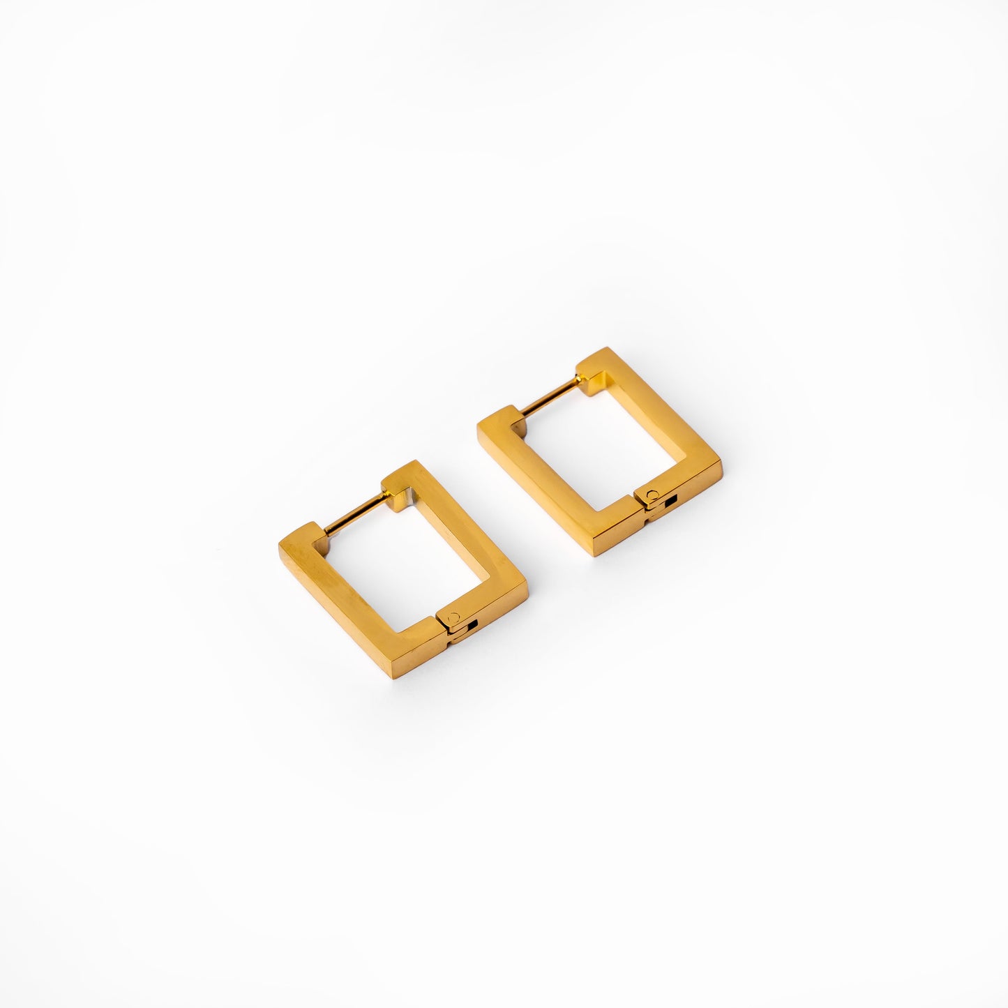 Nova – Boucles d’Oreilles Plaquées Or 18K