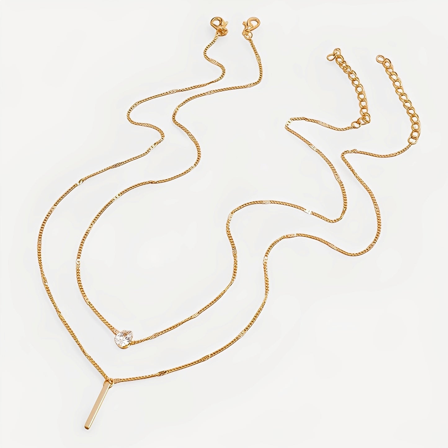 Virelle – Collier Superposé Doré à Double Rang avec Pendentif