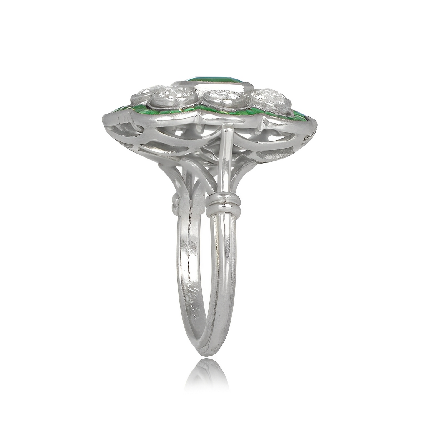 Margie – Bague Vintage avec Émeraude et Détail Doré
