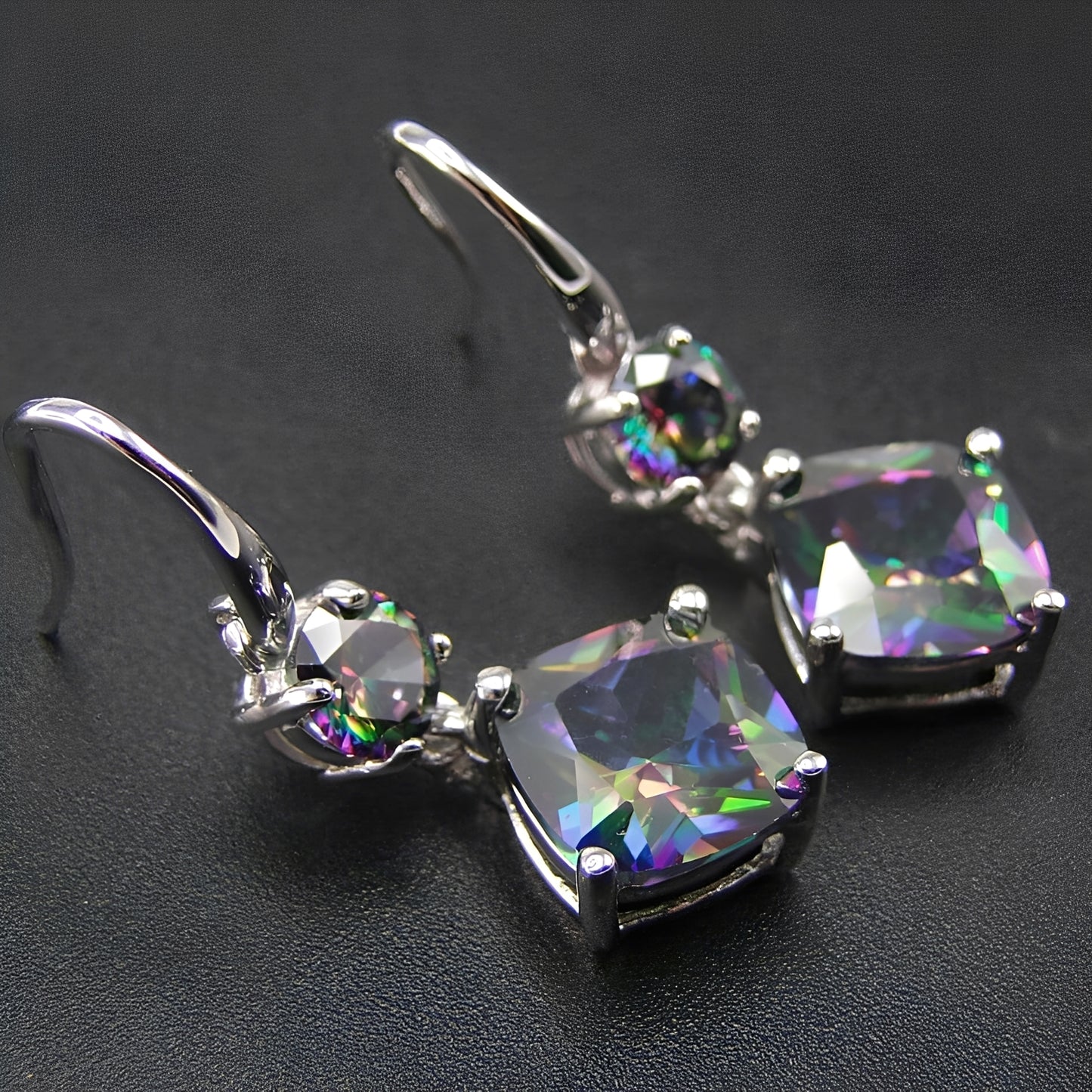 Cassandre – Boucles en Topaze Mystique