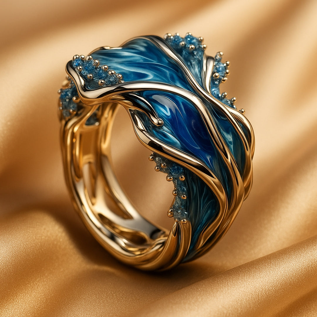 Kylie – Bague Vague Dorée au Style Vintage