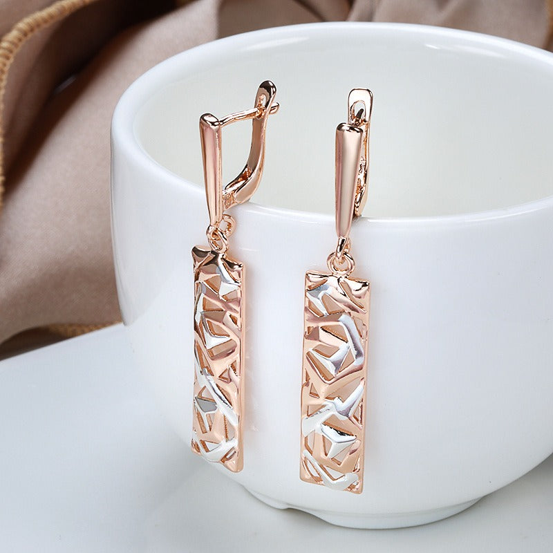 Clarisse – Boucles d'oreilles rectangulaires élégantes en or et argent