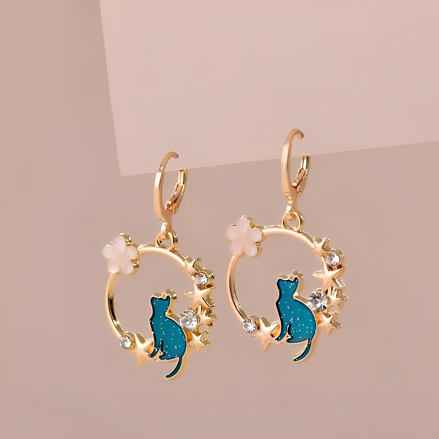 Lynna – Boucles d’Oreilles Chat Mignon