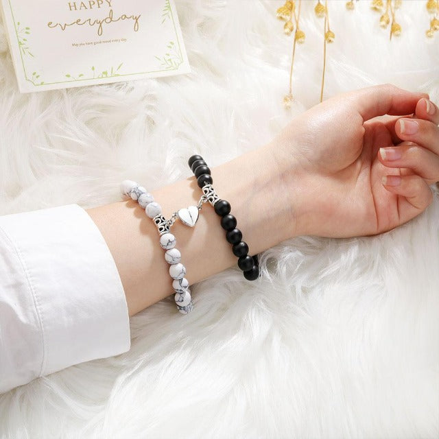 Amari – Bracelet Couple avec Perles Symboliques