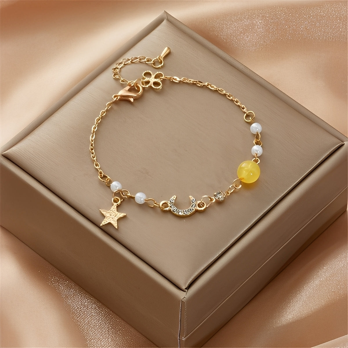 Selina – Bracelet Lune et Étoile