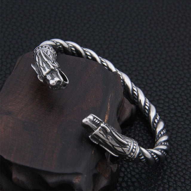 Bjorn – Bracelet Torque Viking Forgé