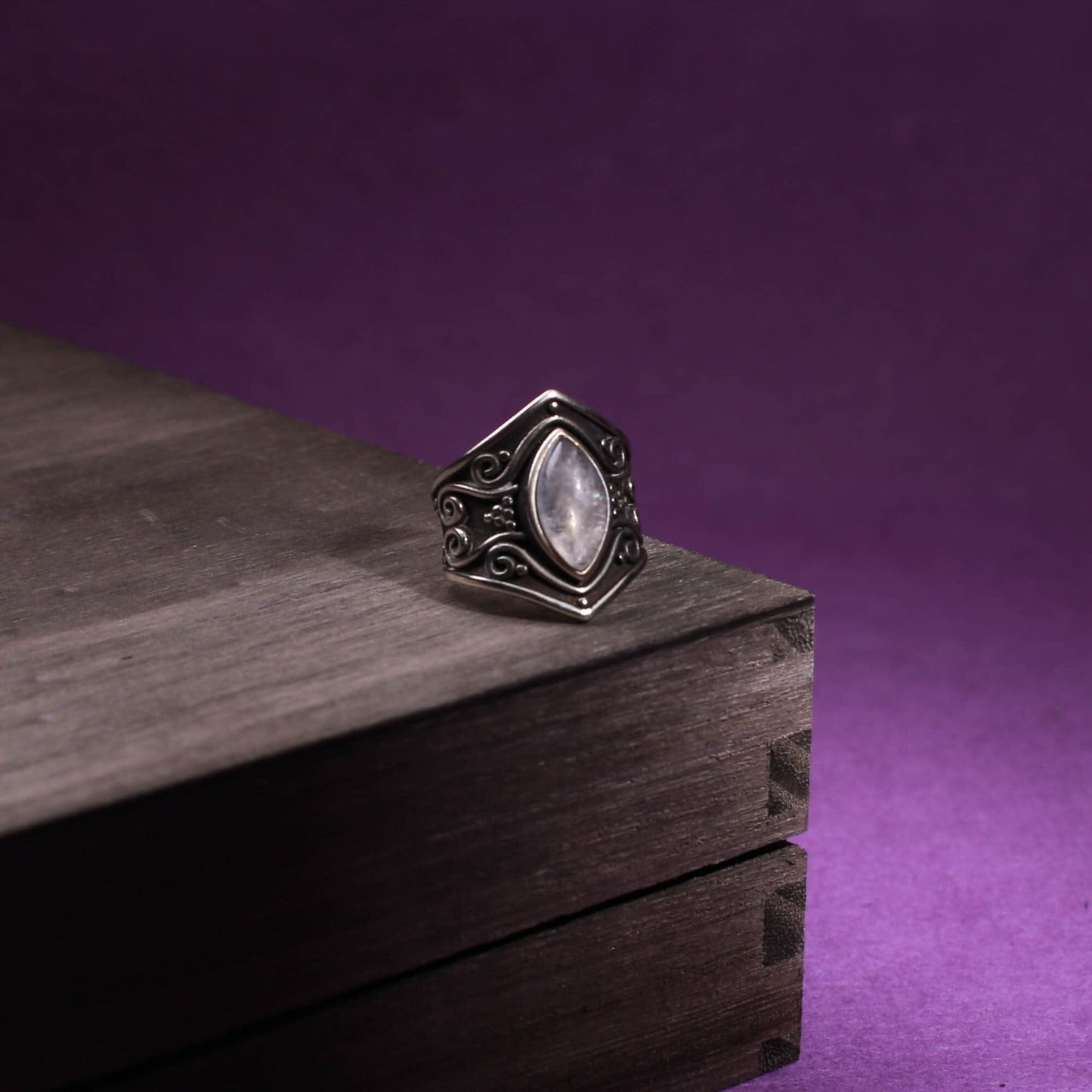 Arianne – Bague Authentique Pierre de Lune & Argent