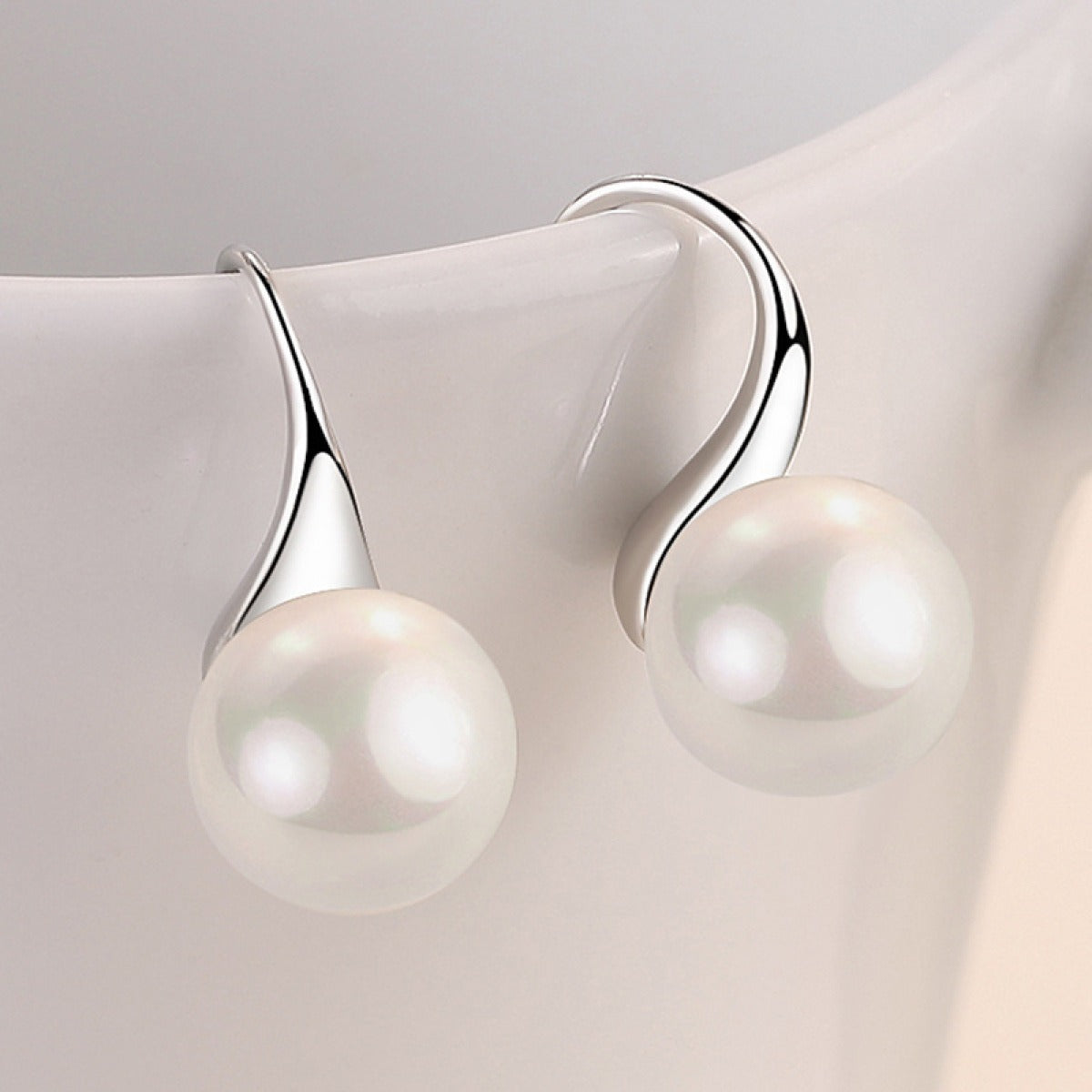 Cess - Boucles d’Oreilles Vintage Élégance en Perles