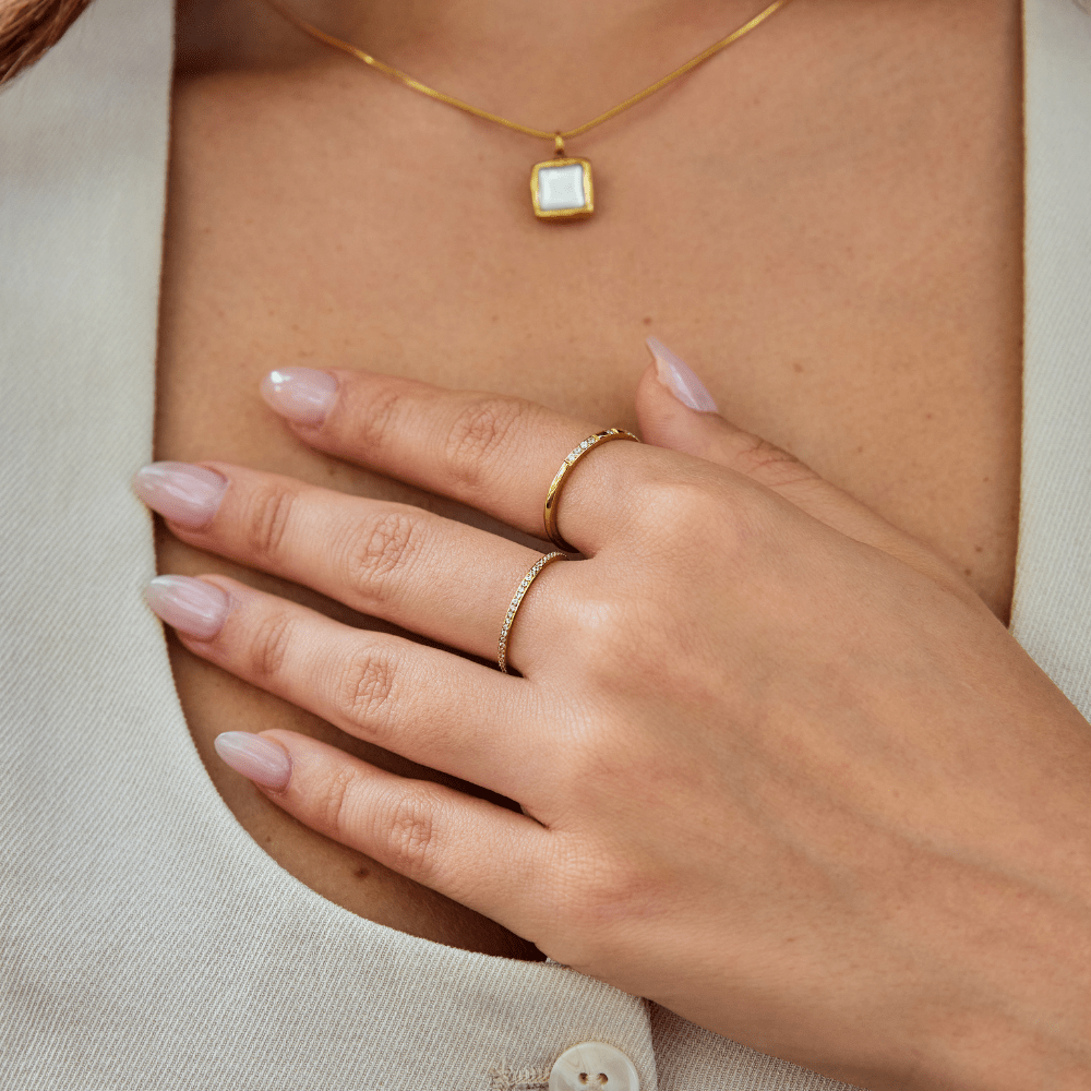 Vanya – Bague Éternité à Cristaux