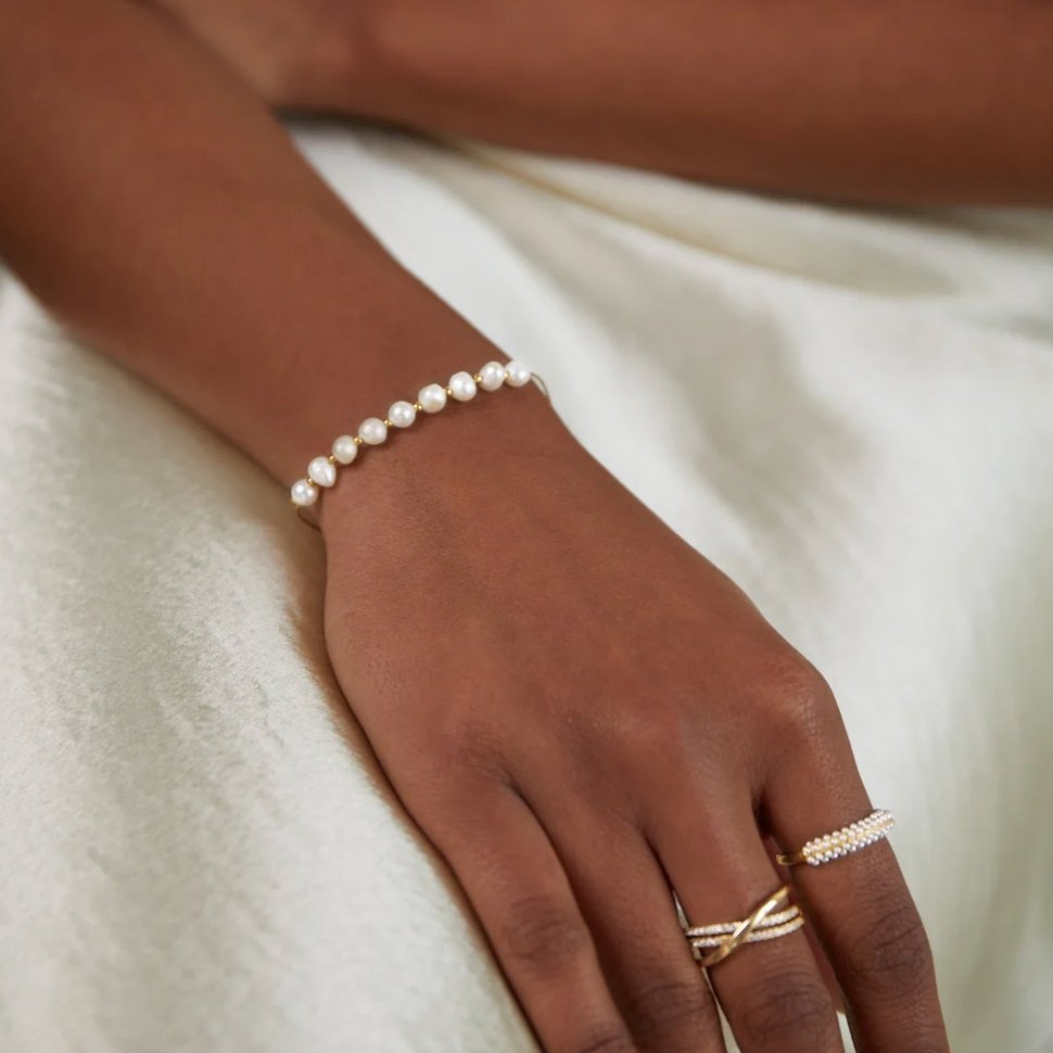 Saphira – Bracelet Perles Nacrées Étincelantes