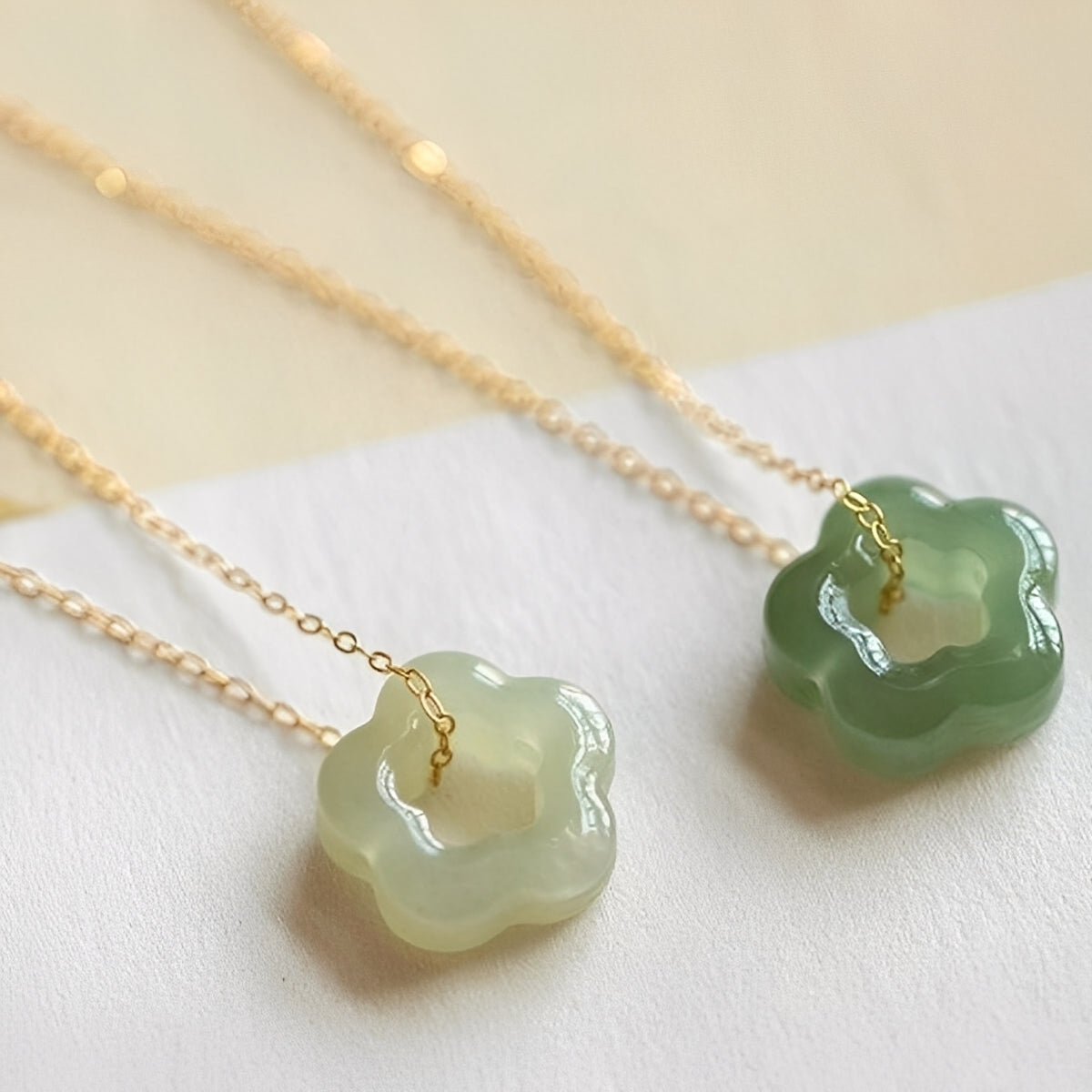 Isabelle – Collier Fleur de Jade