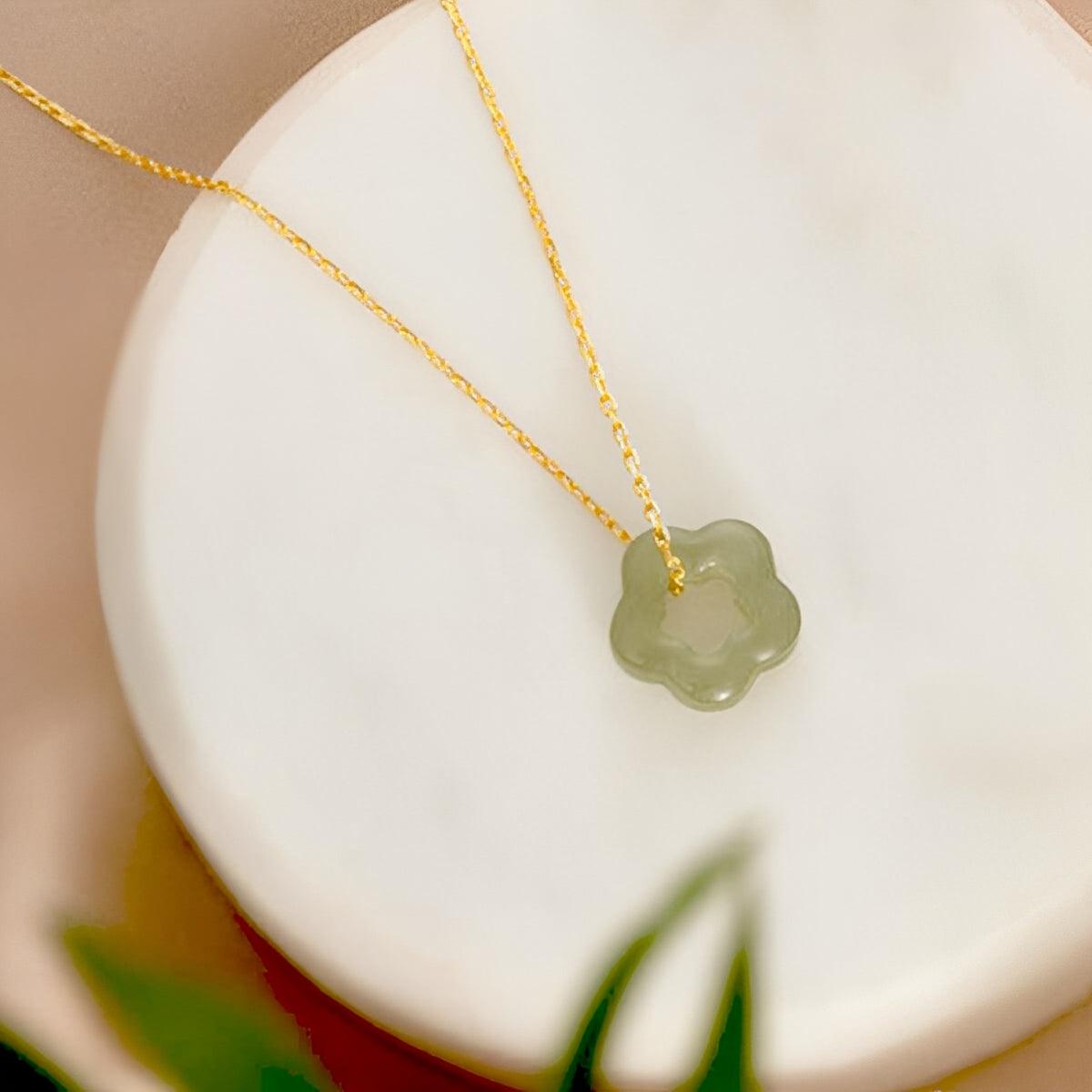 Isabelle – Collier Fleur de Jade