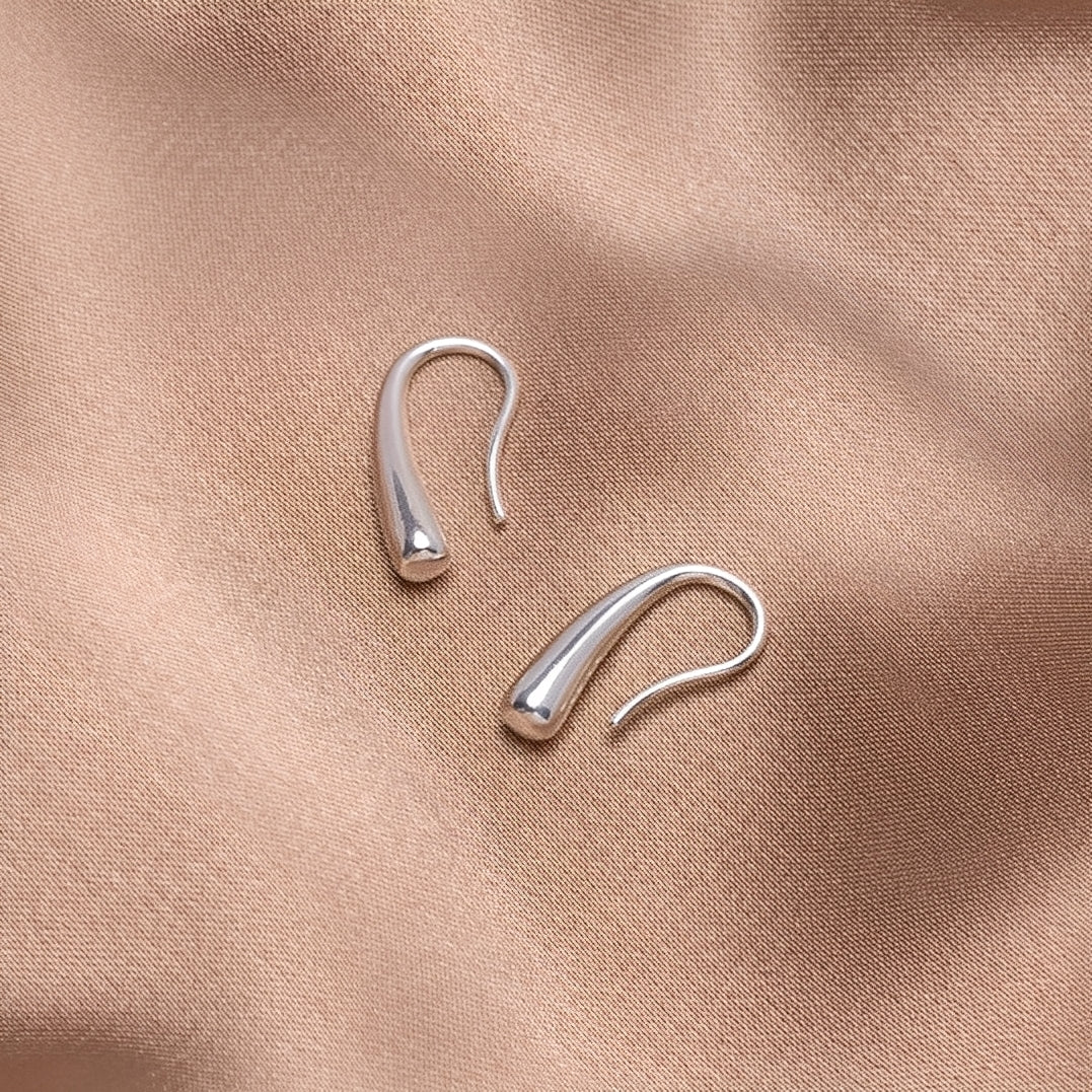 Francesca – Boucles d’Oreilles Goutte d’Eau Argentées