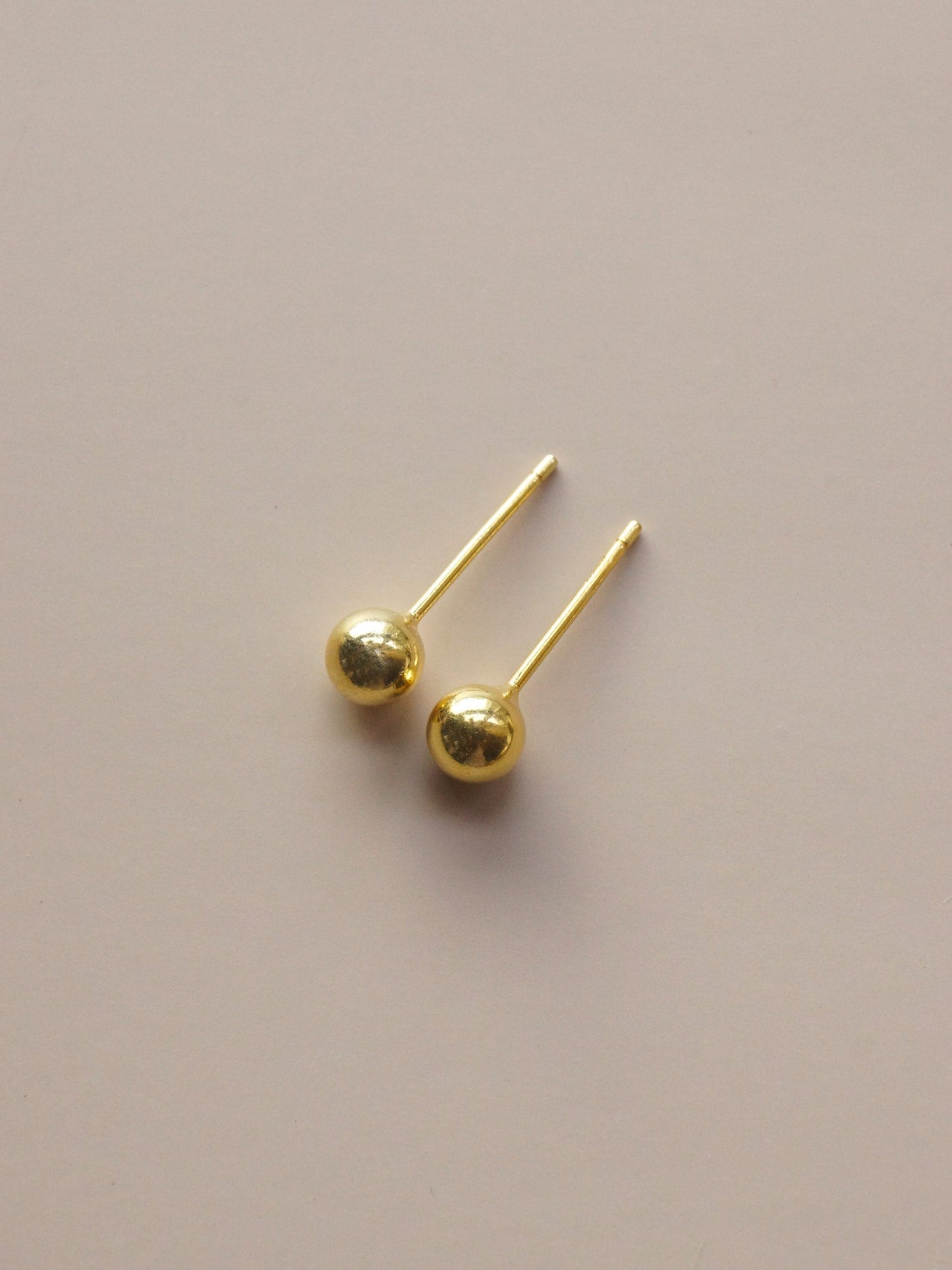 Jacqueline - Puces d'oreilles boule
