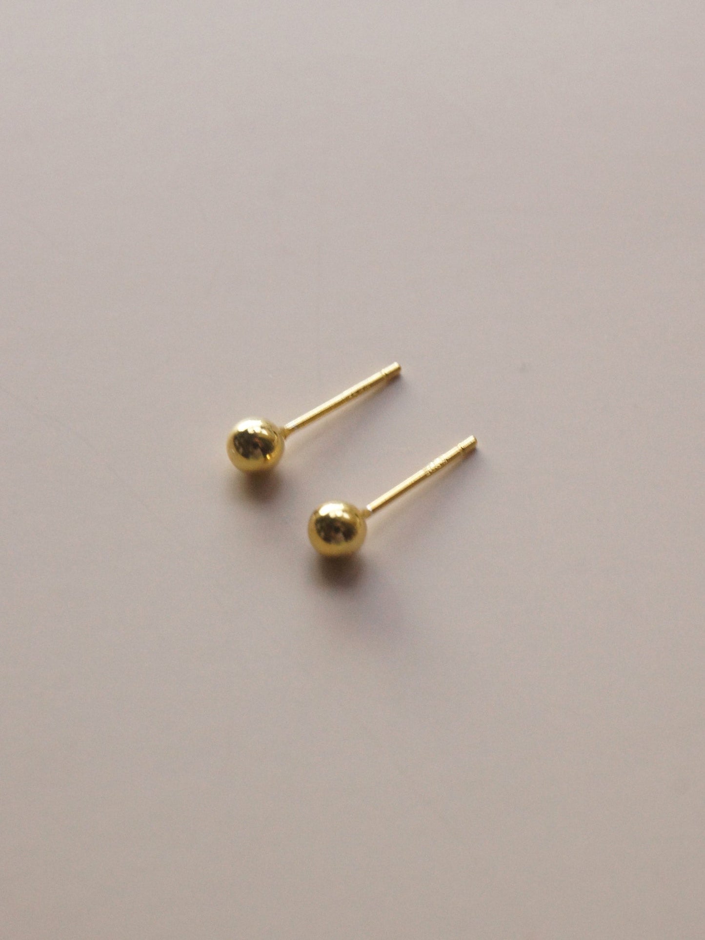 Jacqueline - Puces d'oreilles boule