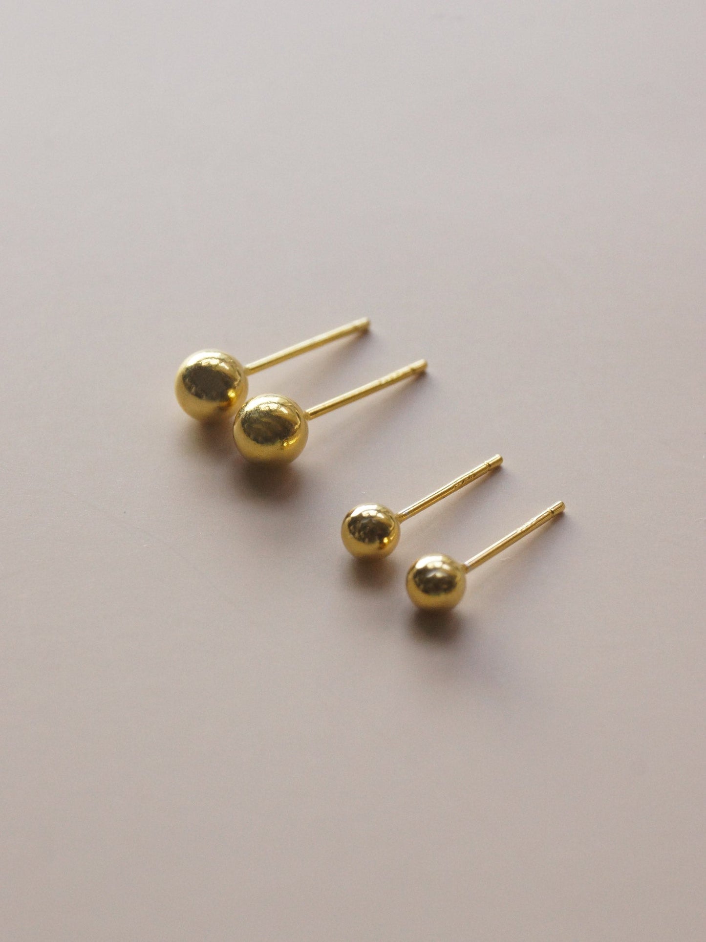 Jacqueline - Puces d'oreilles boule