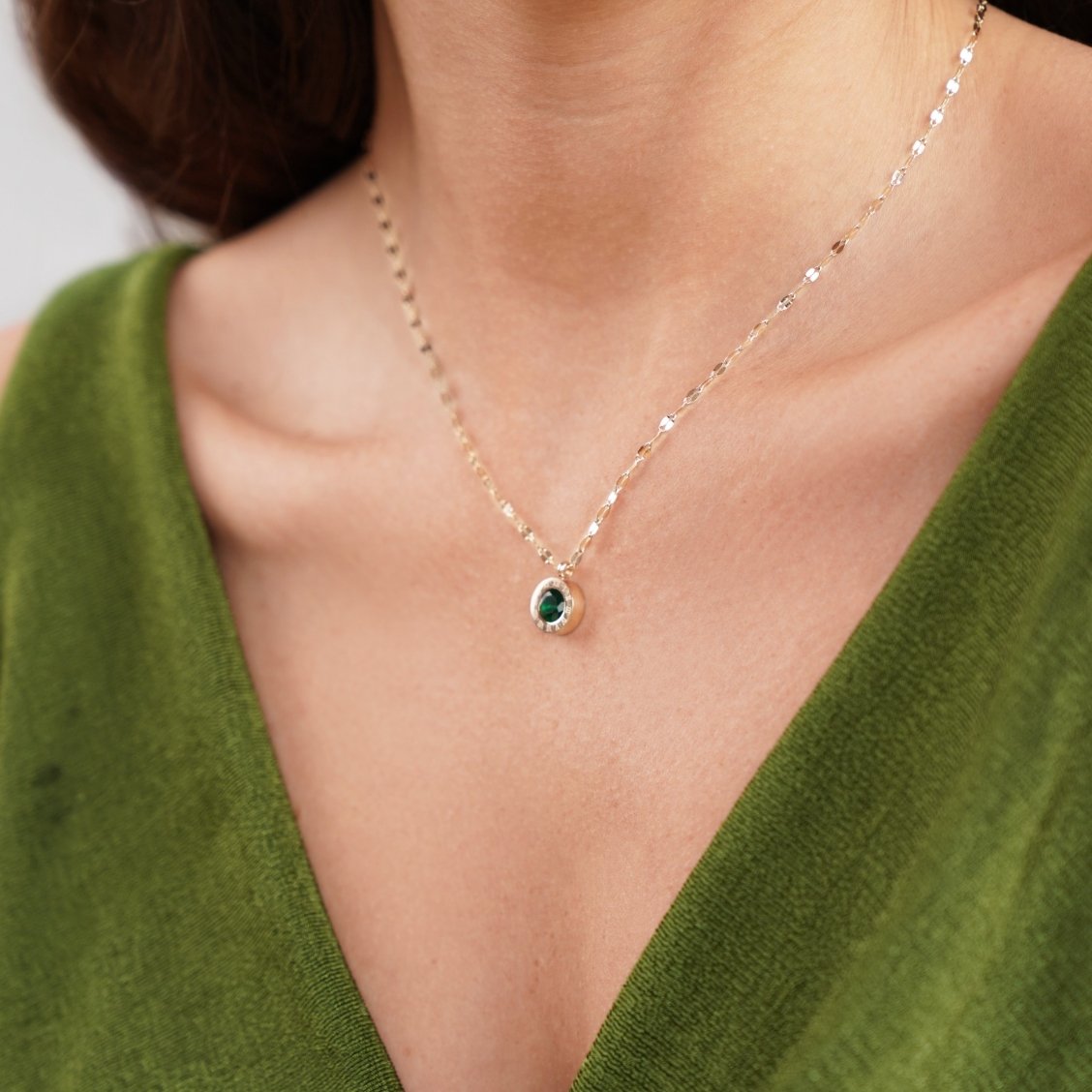 Jihyo – Collier Cristal Vert