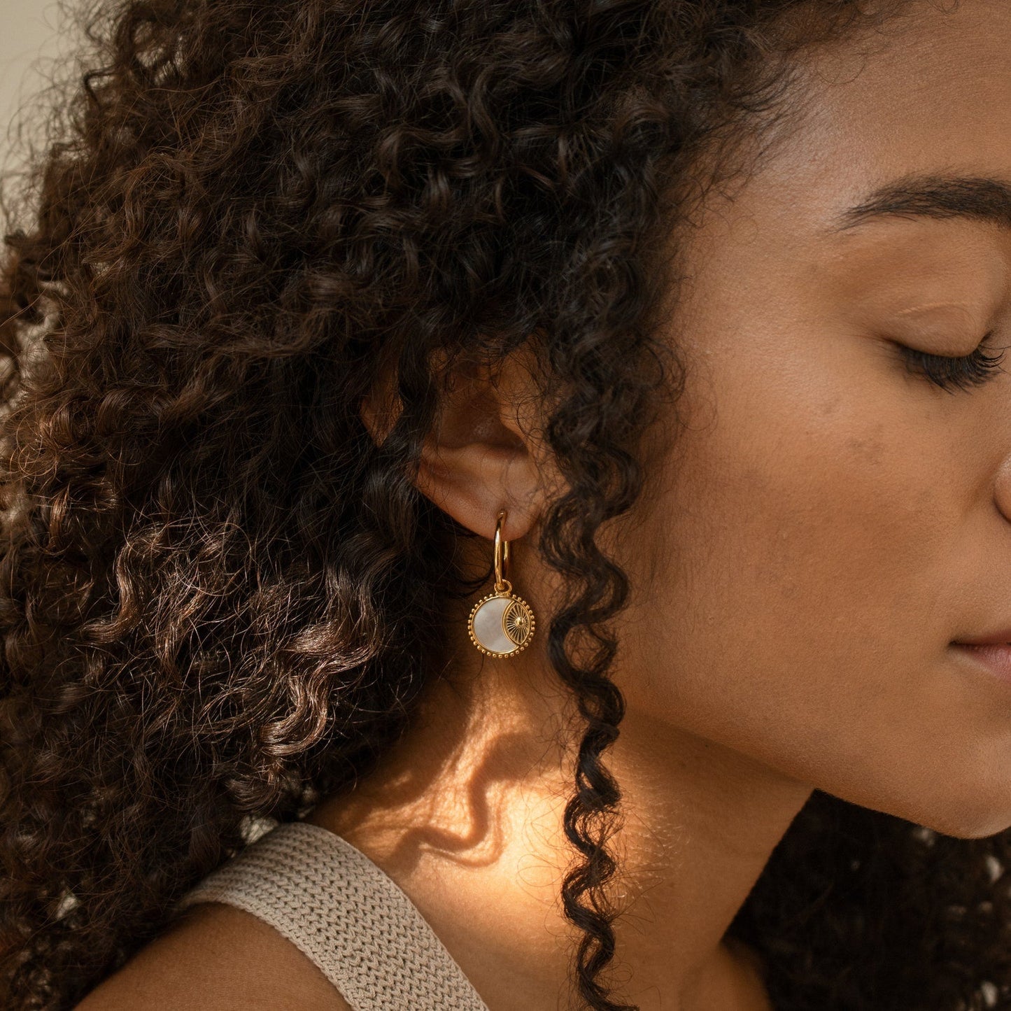 Pia – Créoles avec Pièce et Perle