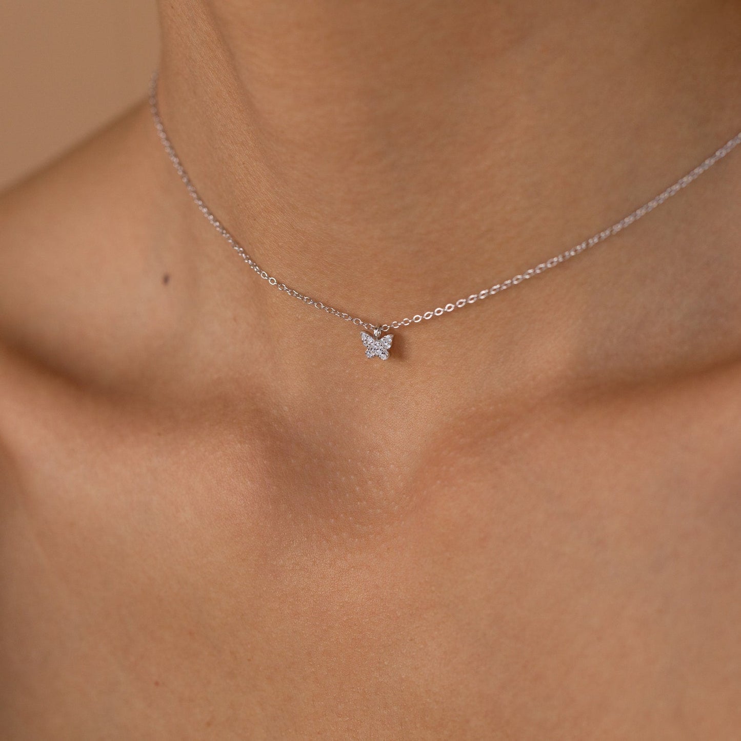 Mandy – Collier Papillon Pavé
