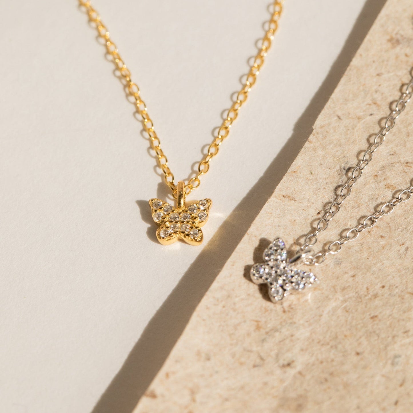 Mandy – Collier Papillon Pavé