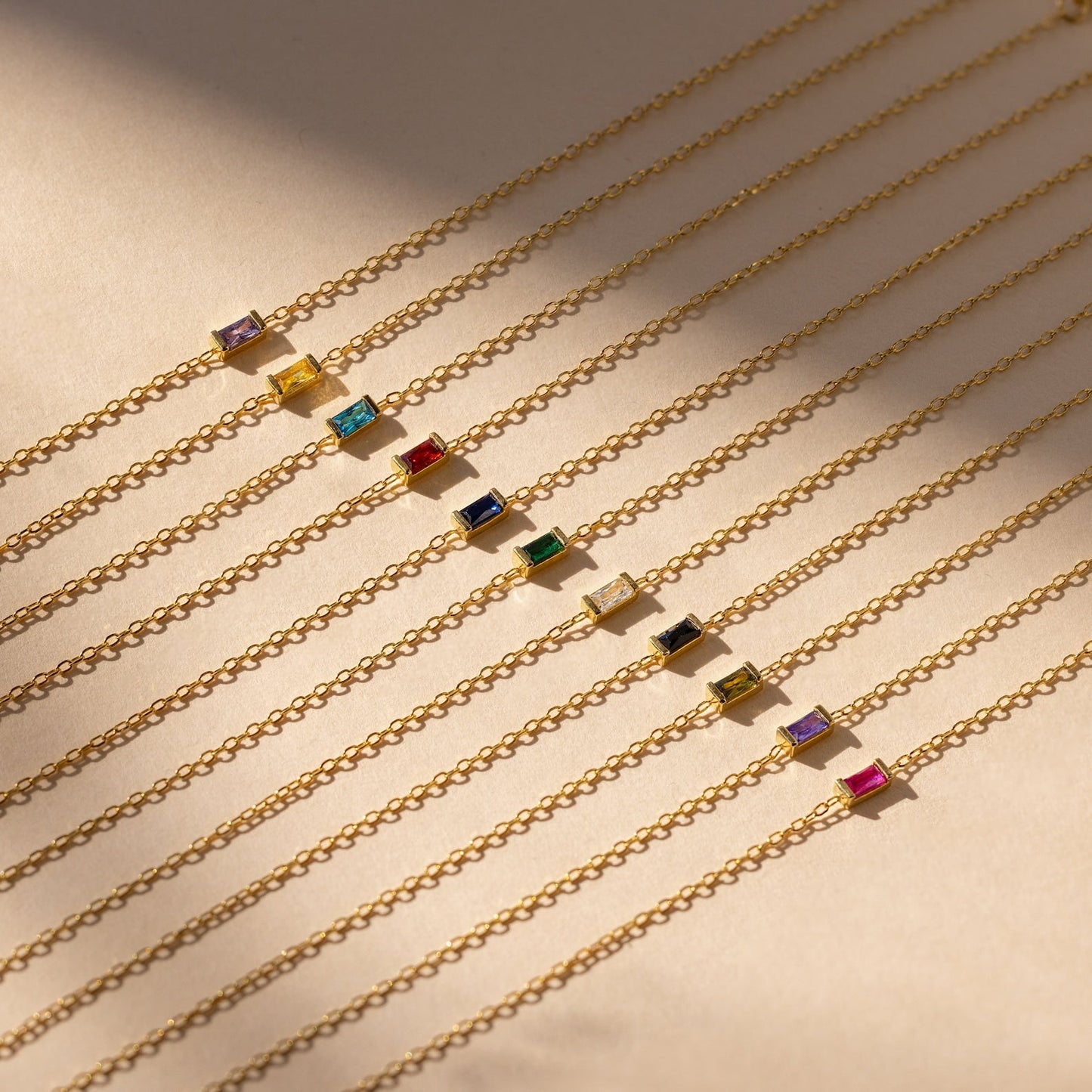 Sophie – Bracelet Baguette avec Pierre de Naissance