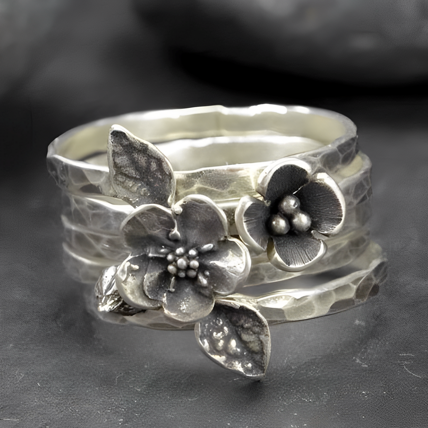 Camille – Bague Élégante en Argent Fleur Vintage