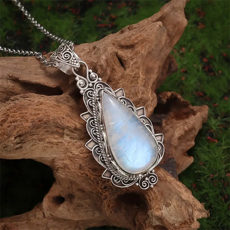 Allera – Collier Goutte Pierre de Lune Style Rétro