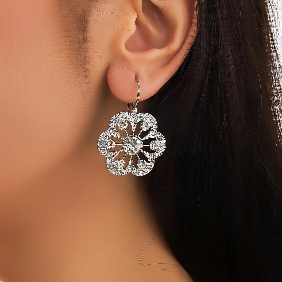 Azara – Boucles d'Oreilles Radiantes avec Mandala