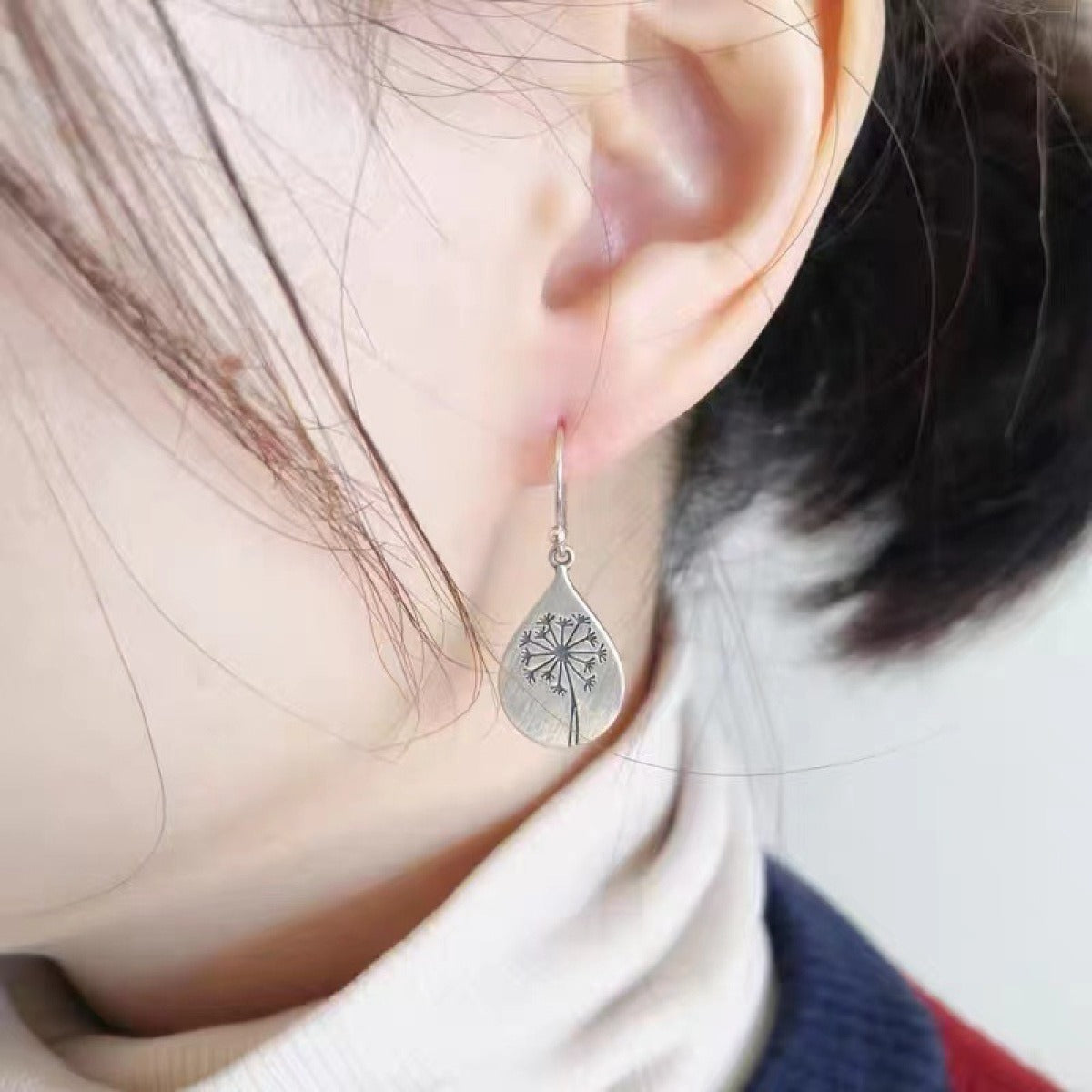 Diane – Boucles d’Oreilles Vintage Fleur Argent