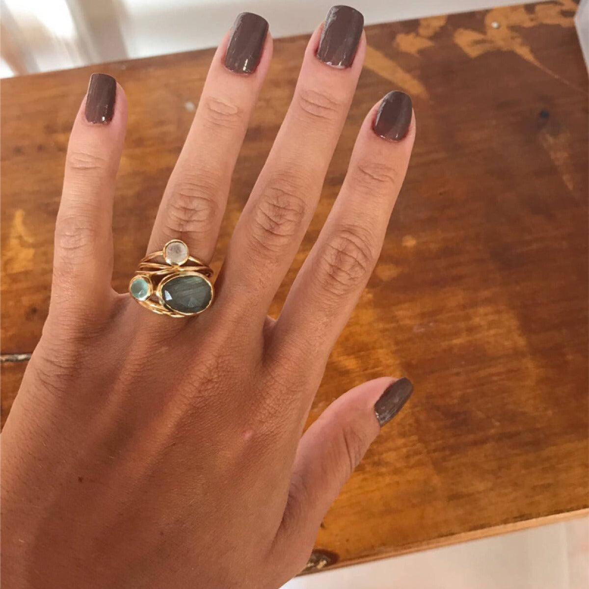 Miranda – Bague Vintage Sertie de Pierre de Lune Bleue